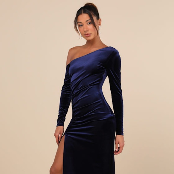 Lulus Dresses & Skirts - Lulus Notorious Icon Navy Blue Velvet Asymmetrical Maxi Dress - Size M